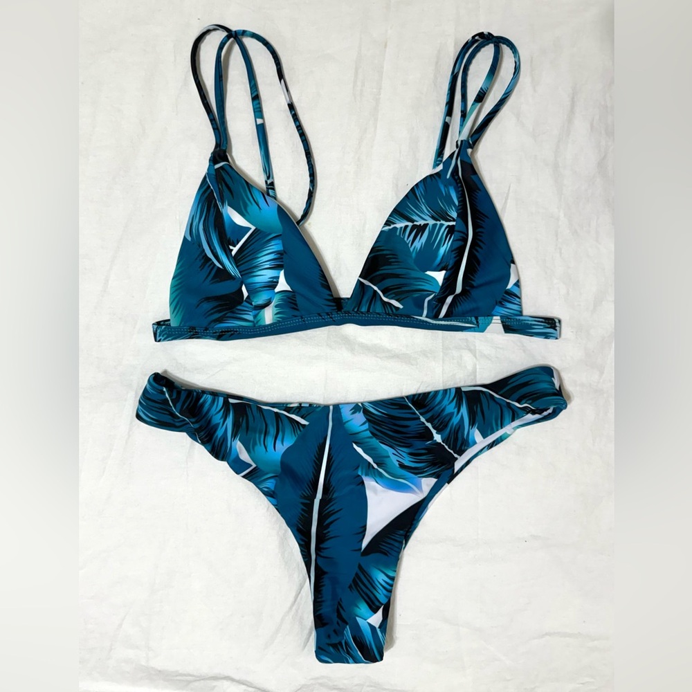 NWOT Bikini Set - Picture 3 of 8